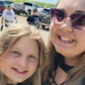 Meet your Posher, Dustin